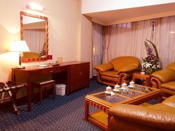 Zmax-Yantai Shimao Coast Branch Hotel Bagian luar foto